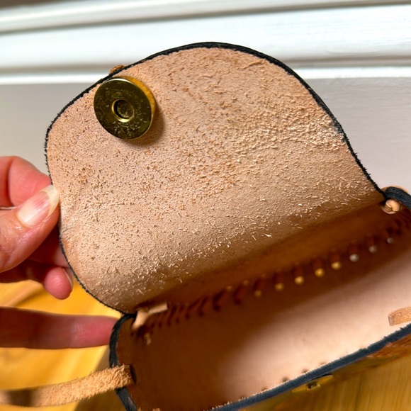 Leather handmade tooled small purse snap closure Mexico camel brown - Picture 5 of 9